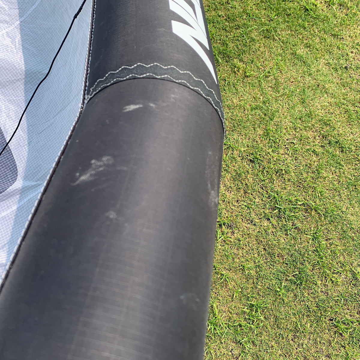 USED Core Section 4 Wave Kite-9m-White