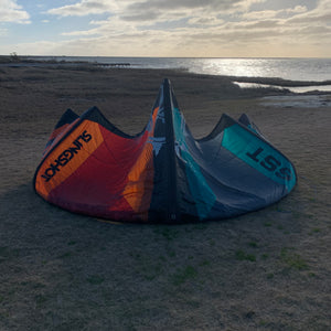 USED Slingshot SST V5 Kite-8m