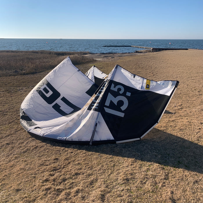 USED Core Nexus 2 Kite-White-13.5m