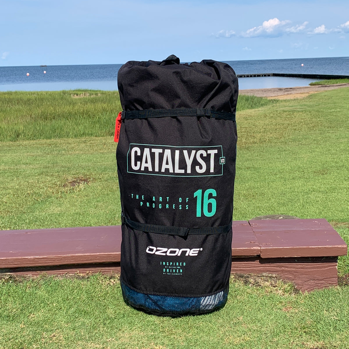 USED Ozone Catalyst V3 Kite-16m-Marine Blue