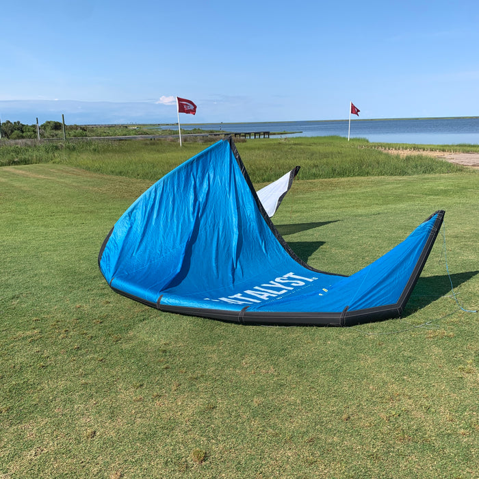 USED Ozone Catalyst V3 Kite-16m-Marine Blue