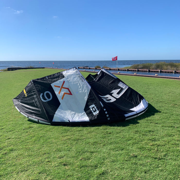 USED Core XR7 Kite-9m-Black