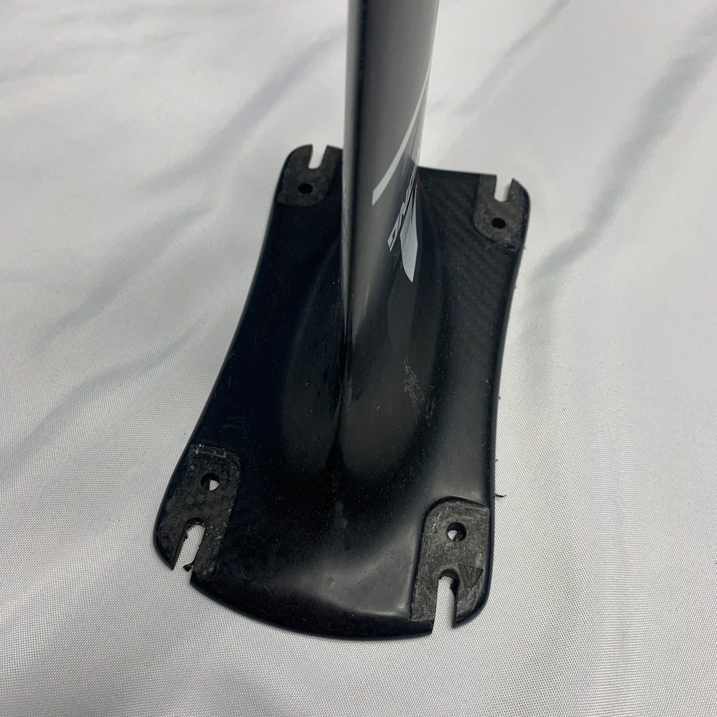 USED Armstrong A+ System Mast-85cm