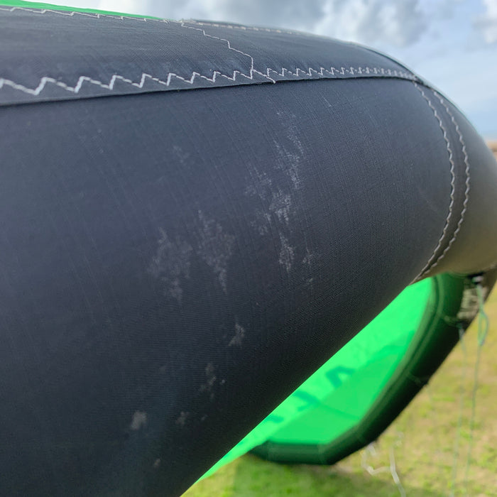 USED Ozone Alpha V2 Kite-8m-Bright Green/White
