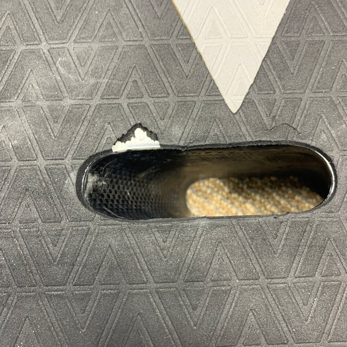 USED Armstrong FG Wing SUP Foilboard-5'5" x 88L