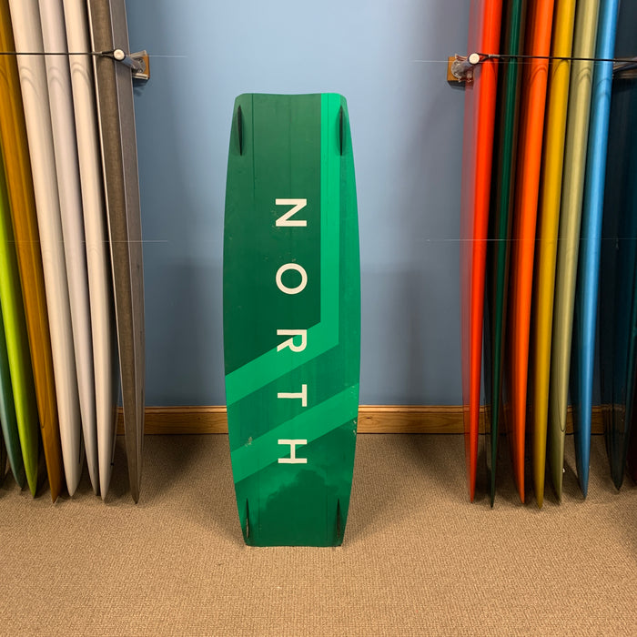 USED 2022 North Trace Kiteboard-155cm w/Straps
