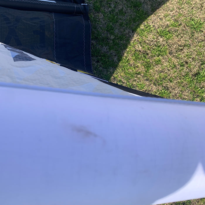 USED Core Nexus 3 Kite-12m-White