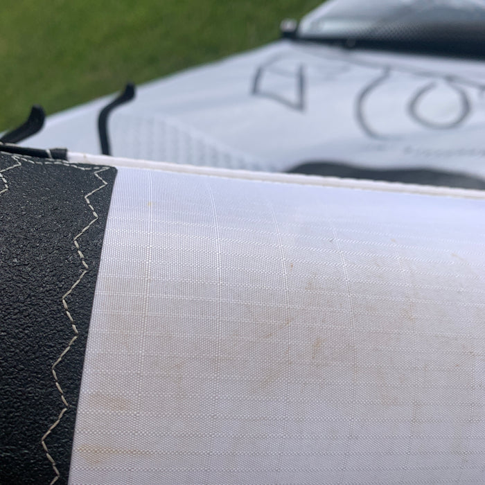 USED Core XR8 Kite-9m-White