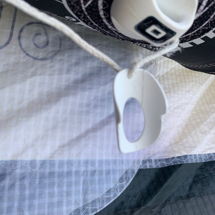 USED Core XR8 Kite-9m-White