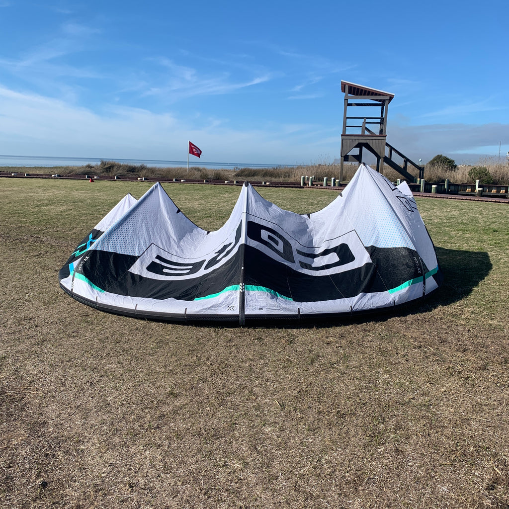 USED Core XR8 Kite-15m-White