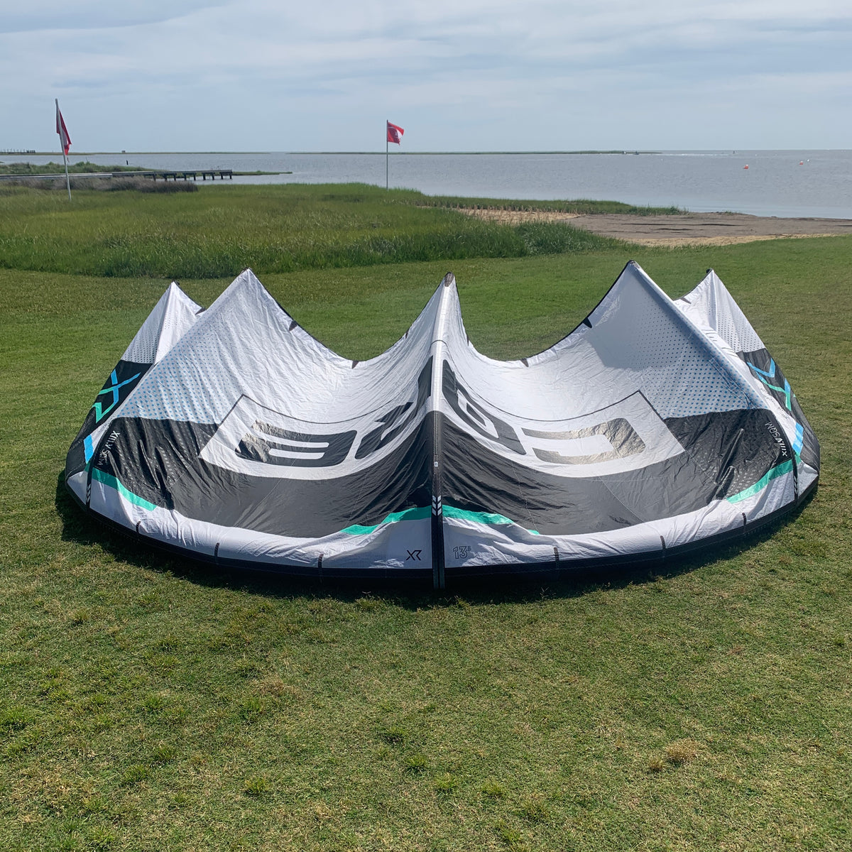 USED Core XR8 Kite-13.5m-White