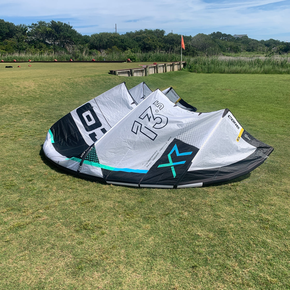 USED Core XR8 Kite-13.5m-White