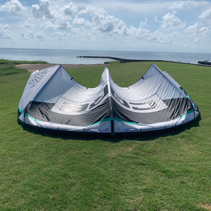 USED Core XR8 Kite-13.5m-White