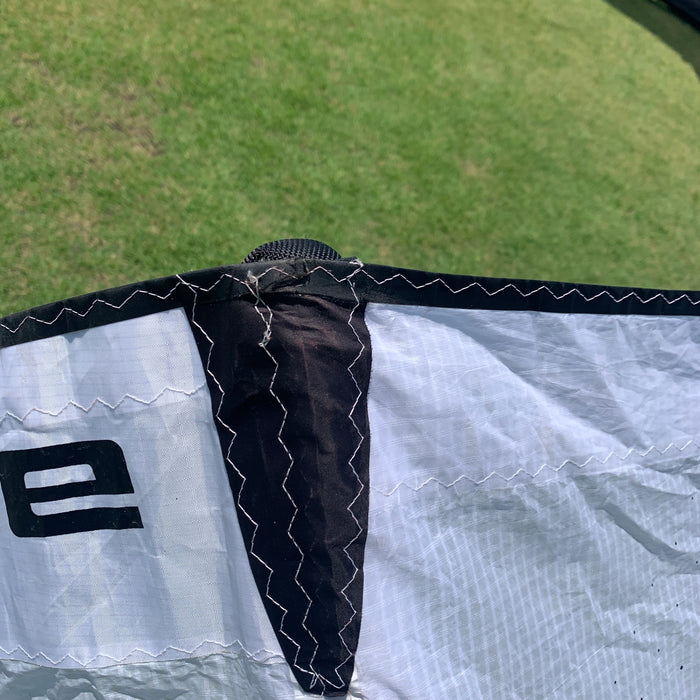 USED Core XR8 Kite-13.5m-White