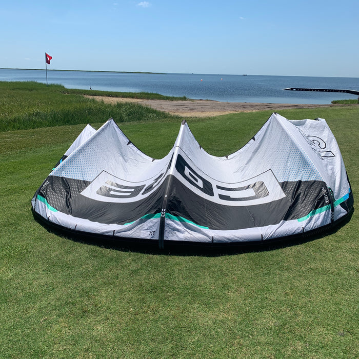 USED Core XR8 Kite-13.5m-White
