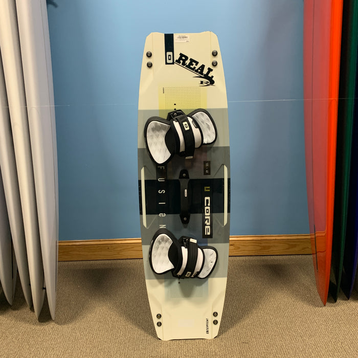 USED Core Fusion 6 Kiteboard-135 x 40cm w/Straps