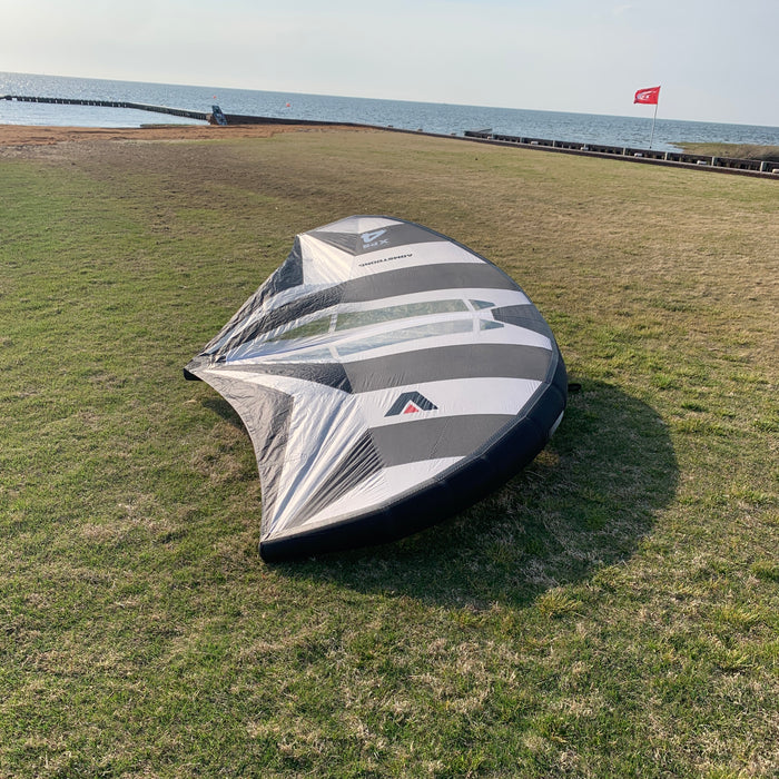 USED Armstrong A Wing XPS-4.0m