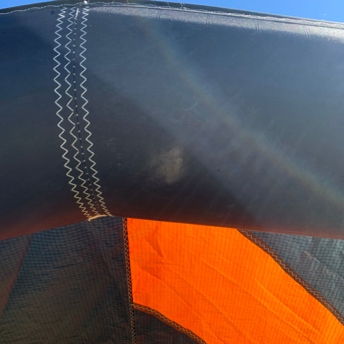 USED Slingshot UFO V3 Kite-8m-Black/Orange