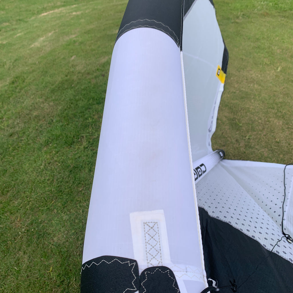 USED Core XR8 Kite-17m-White