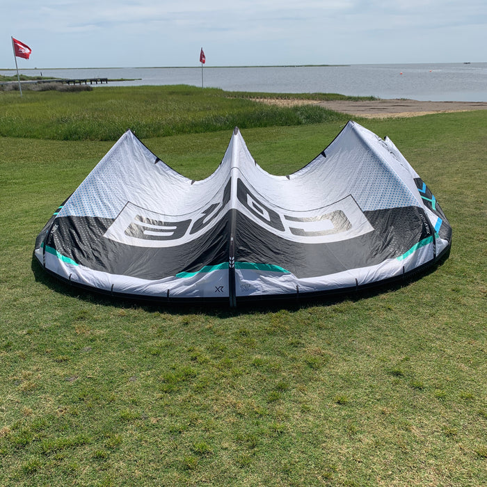 USED Core XR8 Kite-13.5m-White