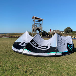 USED Core XR8 Kite-9m-White