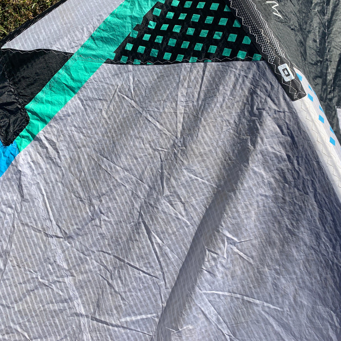 USED Core XR8 Kite-9m-White