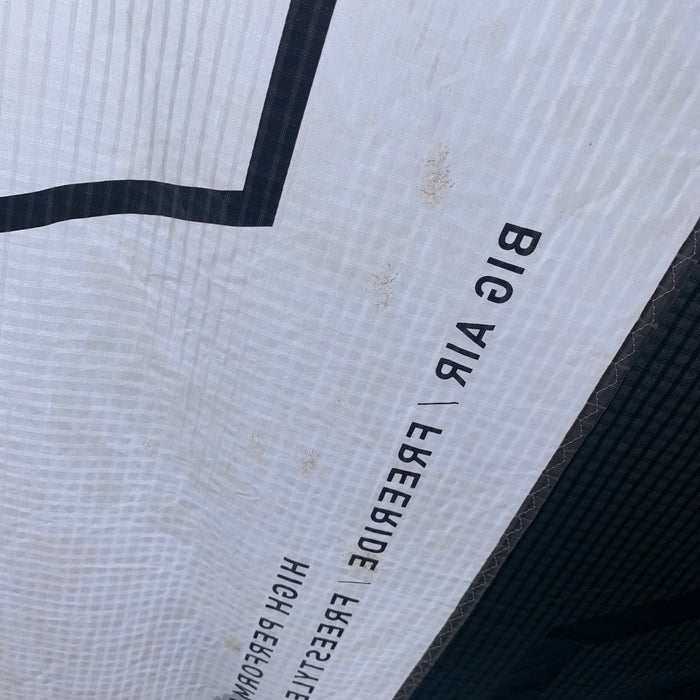 USED Core XR8 Kite-7m-White