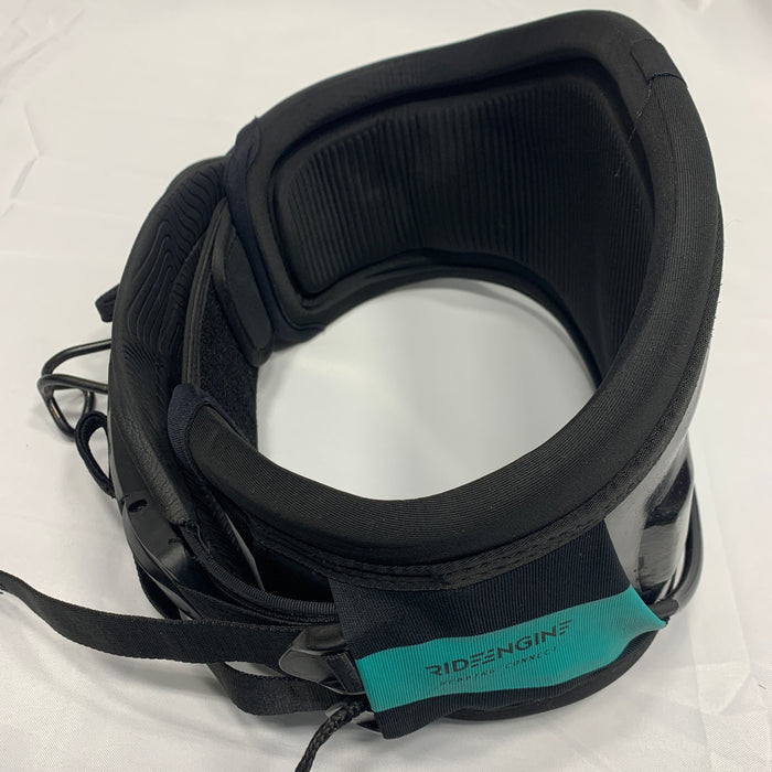 USED Ride Engine Lyte Webbing Connection V2 Harness-Med