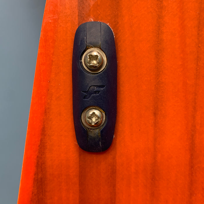 USED F-One Trax HRD LT Kiteboard-137cm w/ Plat. Bindings