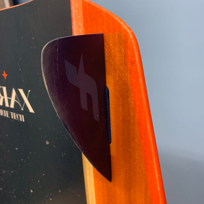 USED F-One Trax HRD LT Kiteboard-137cm w/ Plat. Bindings