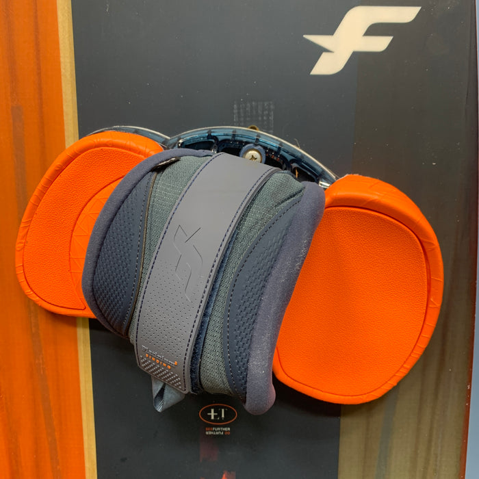 USED F-One Trax HRD LT Kiteboard-137cm w/ Plat. Bindings