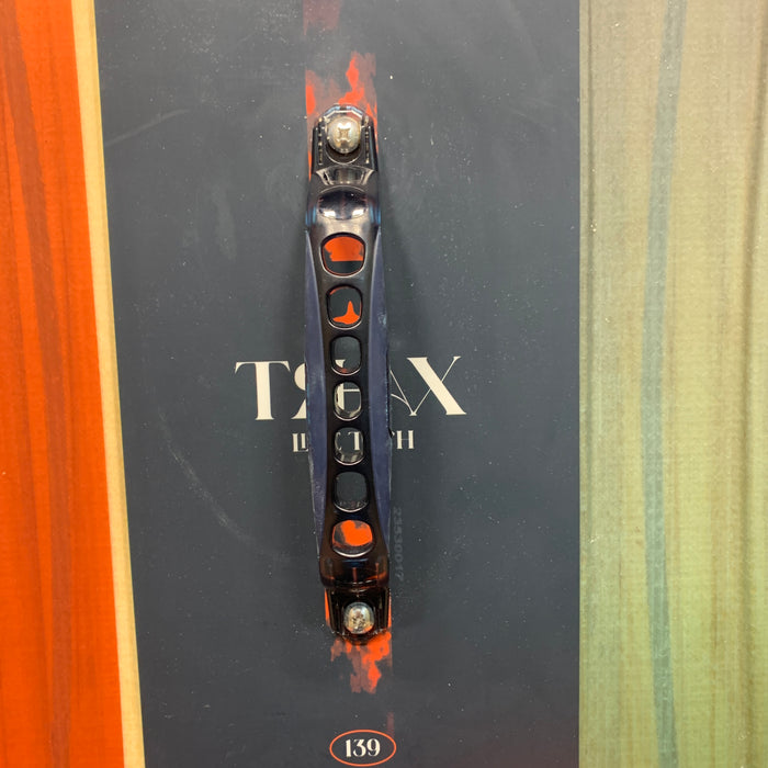 USED F-One Trax HRD LT Kiteboard-139cm w/ Plat. Bindings