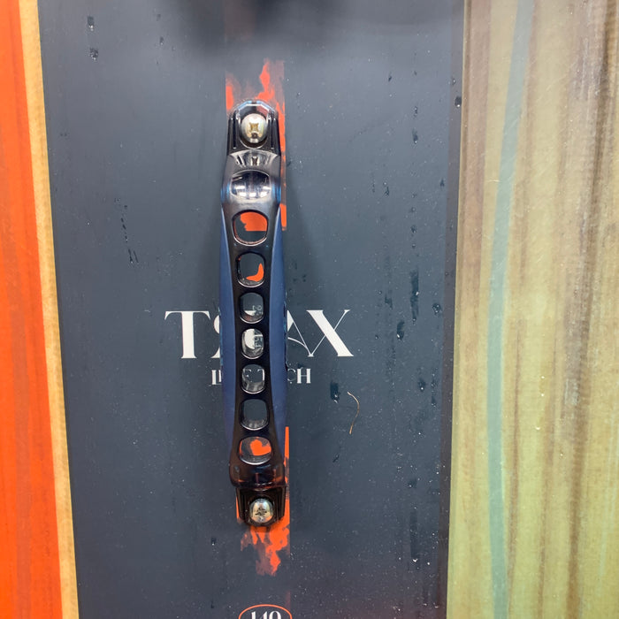 USED F-One Trax HRD LT Kiteboard-140cm LW w/ Plat. Bindings
