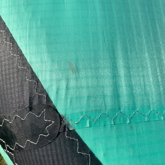 USED F-One Strike V4 Wing-4m-Mint/Onyx