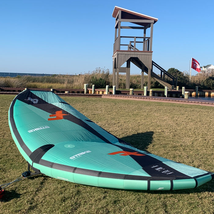 USED F-One Strike V4 Wing-4m-Mint/Onyx