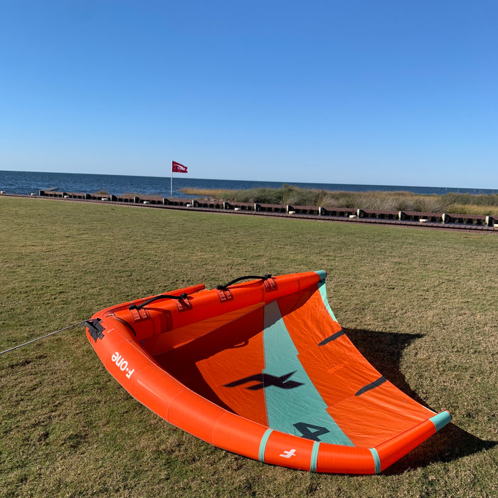 USED F-One Strike V4 Wing-4.5m-Flame Mint
