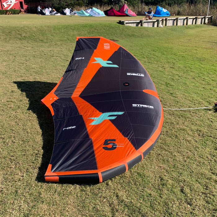 USED F-One Strike V4 Wing-5m-Onyx/Flame