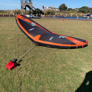 USED F-One Strike V4 Wing-5m-Onyx/Flame