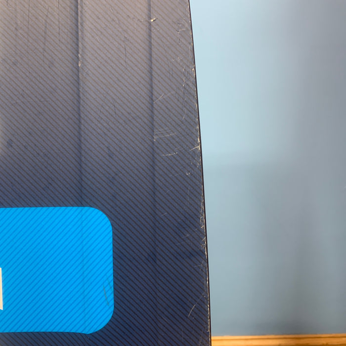 USED Ozone Torque V3 Kiteboard-138cm w/Straps