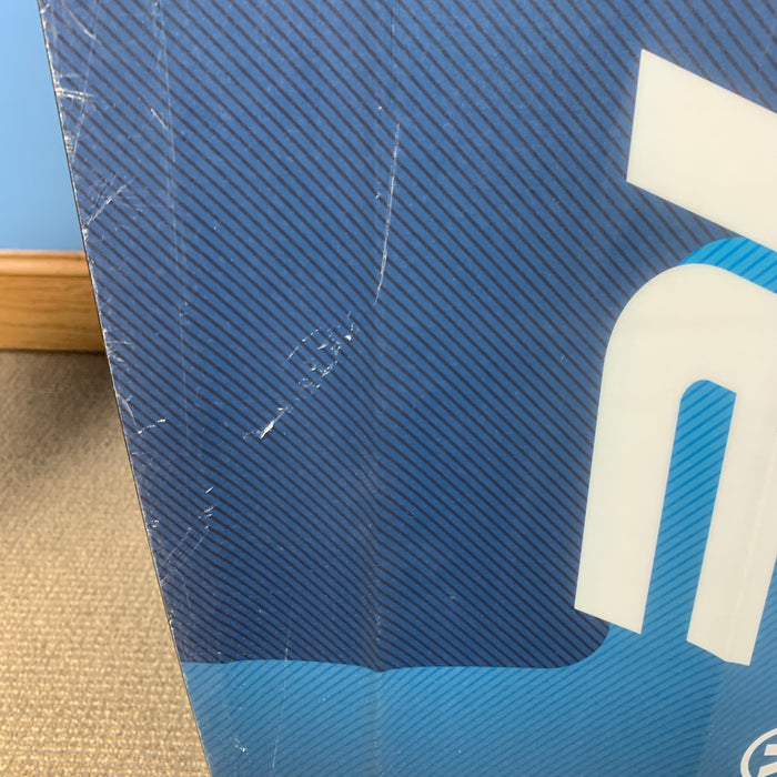 USED Ozone Torque V3 Kiteboard-136cm w/Straps