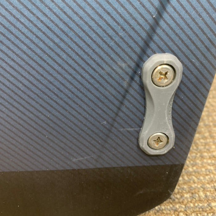 USED Ozone Torque V3 Kiteboard-136cm w/Straps