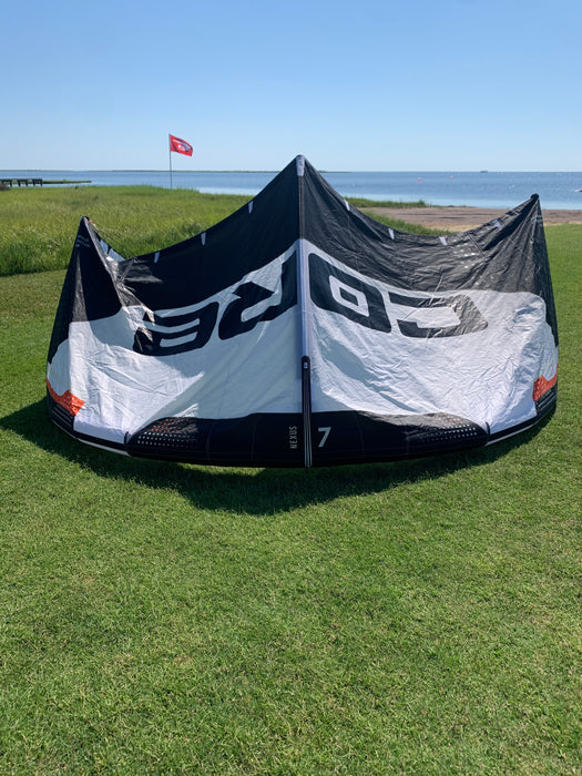 USED Core Nexus 4 Kite-Black-7m
