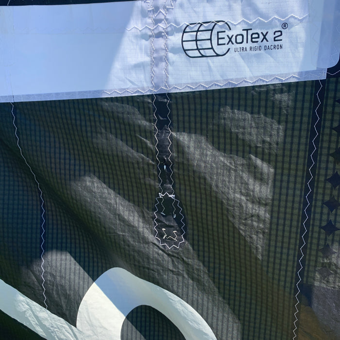 USED Core Nexus 4 Kite-Black-9m