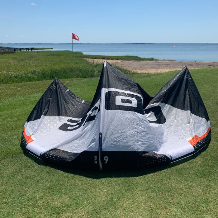 USED Core Nexus 4 Kite-Black-9m