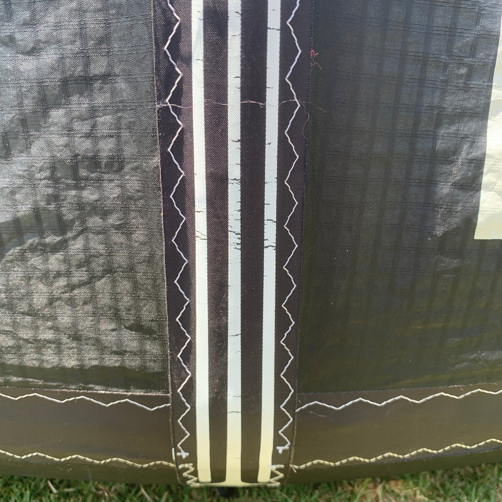 USED Core Nexus 4 Kite-Black-11m