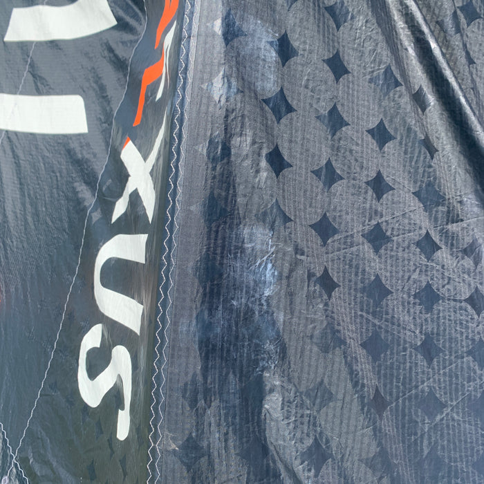 USED Core Nexus 4 Kite-Black-11m