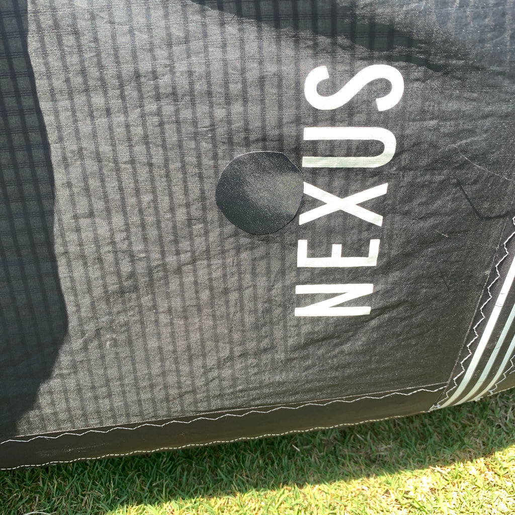 USED Core Nexus 4 Kite-Black-11m