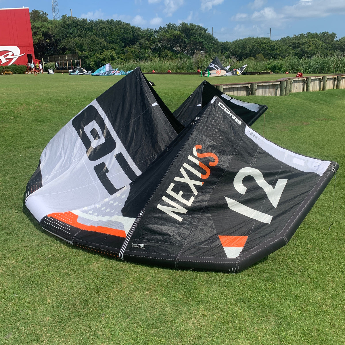 USED Core Nexus 4 Kite-Black-12m