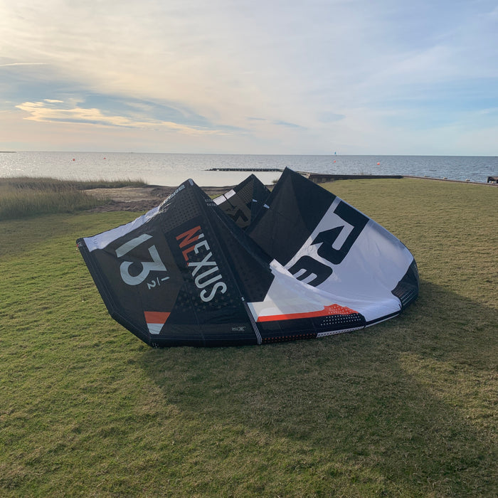 USED Core Nexus 4 Kite-Black-13.5m
