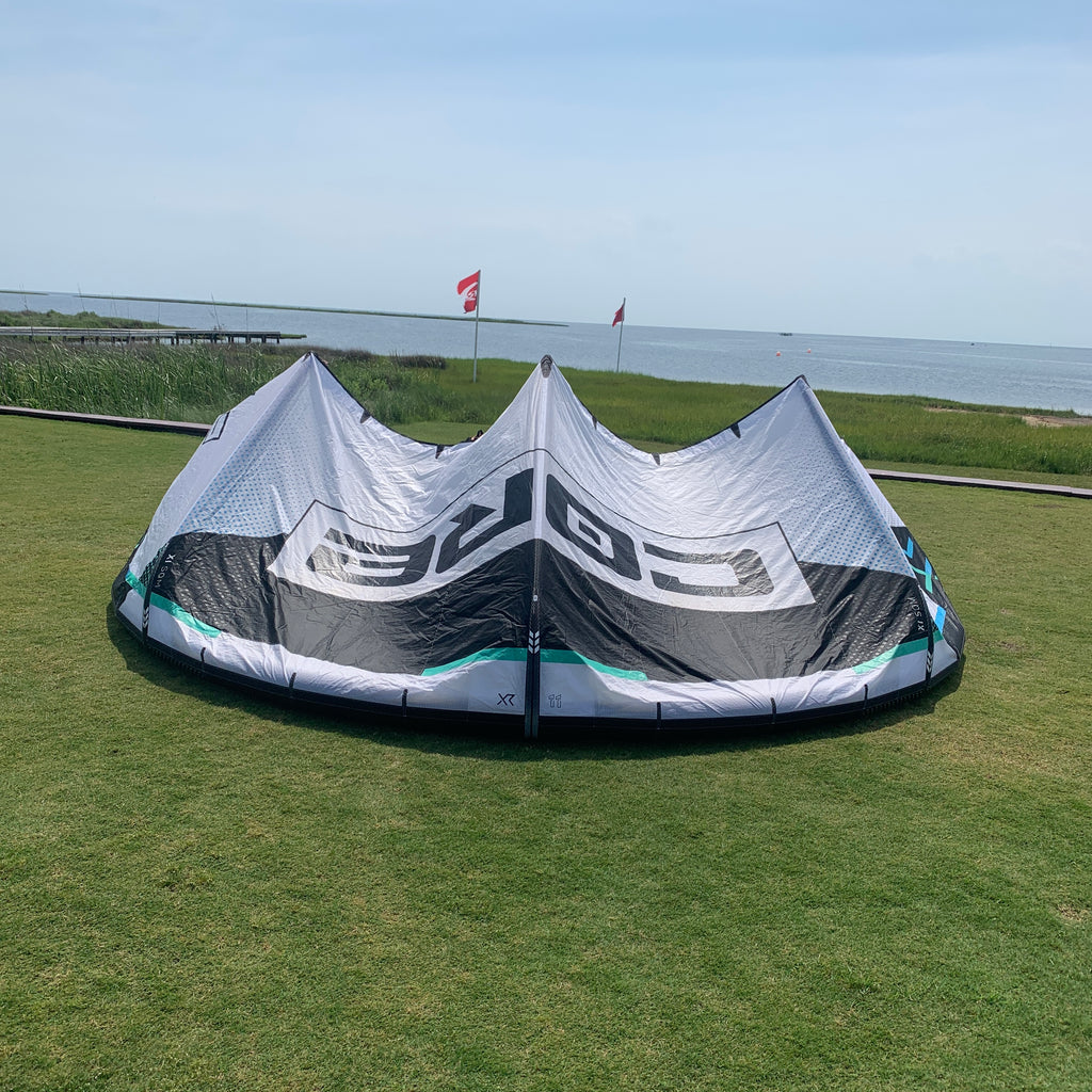 USED Core XR8 Kite-11m-White